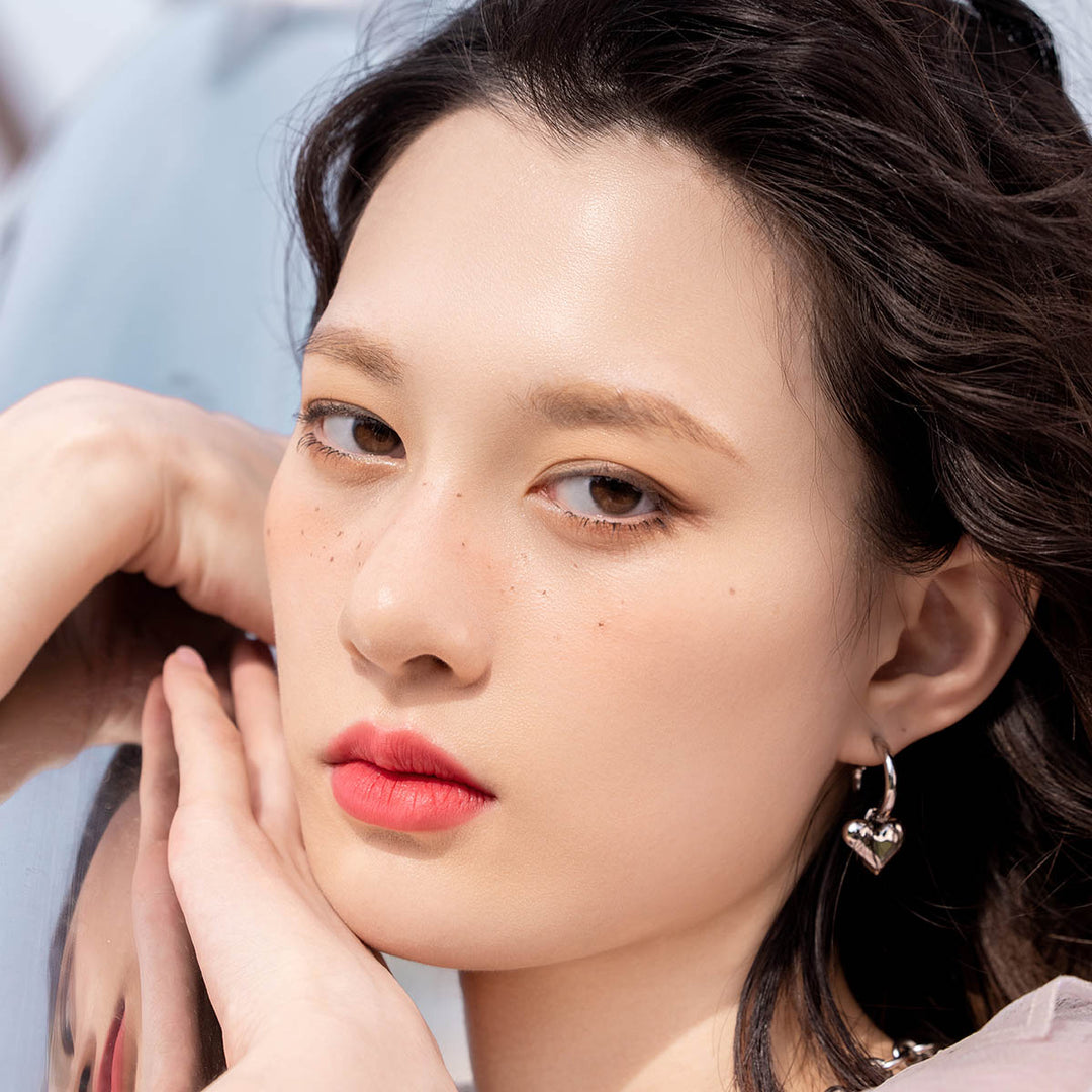 INTO U カスタマイズエアリーリップマッドのコピー